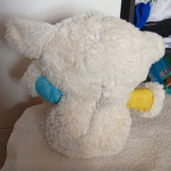 Une peluche interactive mouton - photo numéro 2