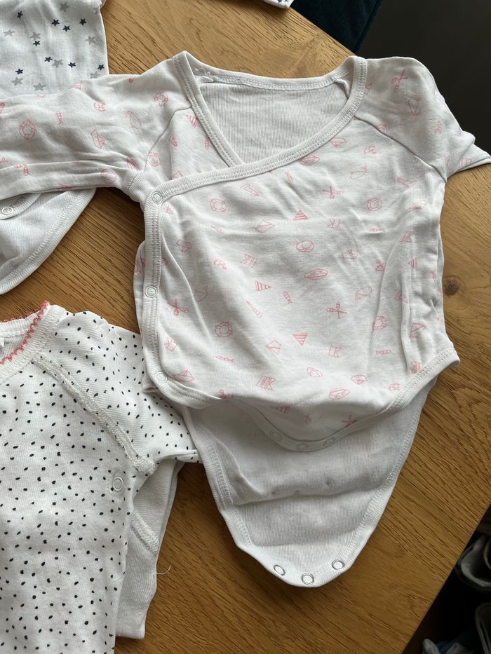 Lot de 5 body 3 mois - photo numéro 2
