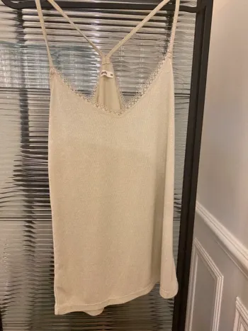 Débardeur beige avec fils dores viscose M Undiz