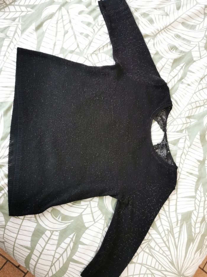 Pull léger dentelle et paillettes - photo numéro 2