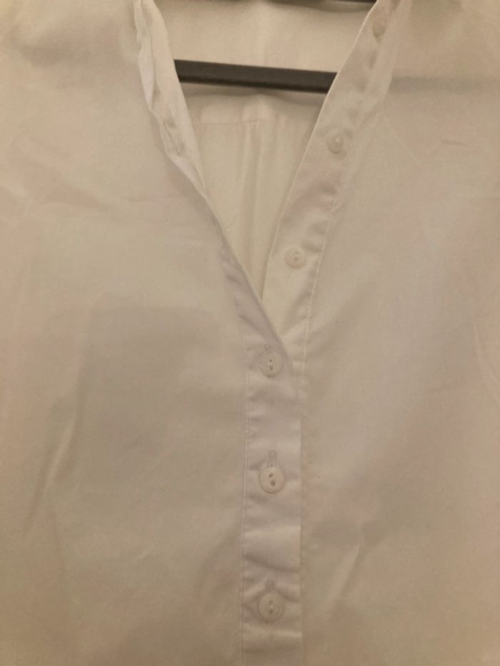 Chemise blanche - photo numéro 3