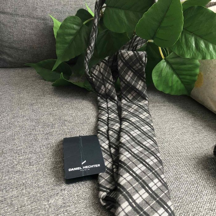 Cravate Grise à Carreaux Daniel hechter - photo numéro 2