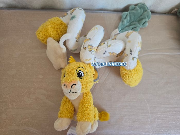 Spirale d'activités poussette bébé Disney Baby Roi Lion Simba Lion King