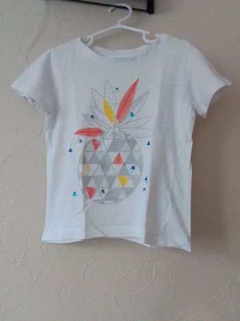 T shirt 4/5 ans