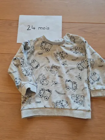 Pull 24 mois