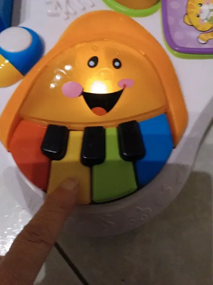 Table d'activités Fisher price - photo numéro 6