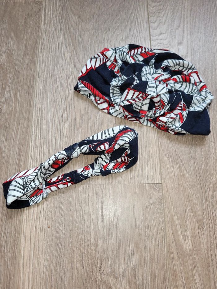 Lot d'un turban et d'un bandeau assortis