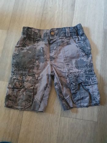 Short 3 ans