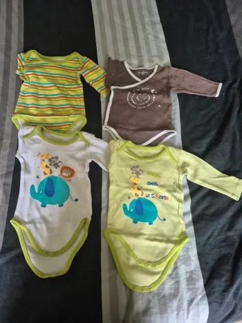 Lot bodys manches longues