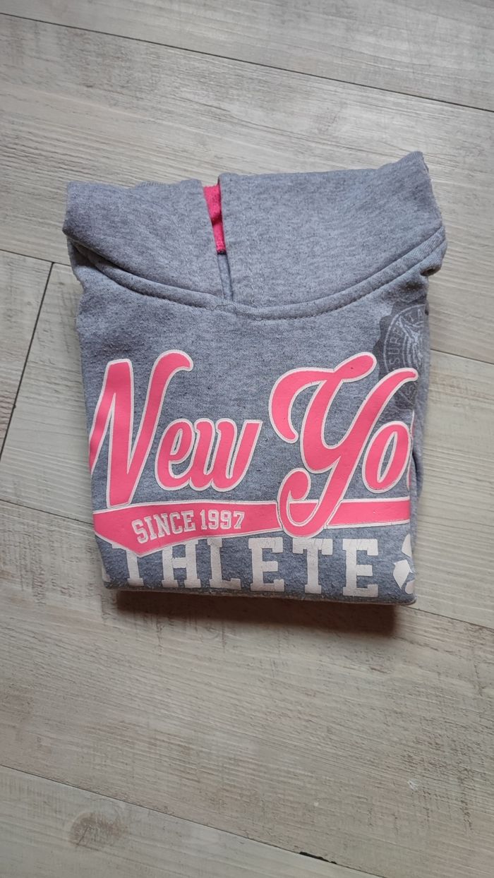 Sweat fille a capuche