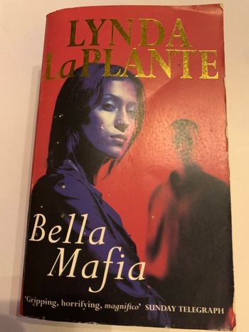 Bella mafia - Lynda LaPlante 
