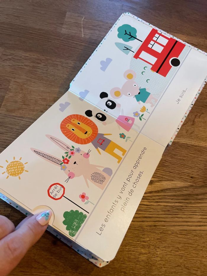 Livre cartonné Ma petite école Les mots avec une tirette à chaque page - photo numéro 9