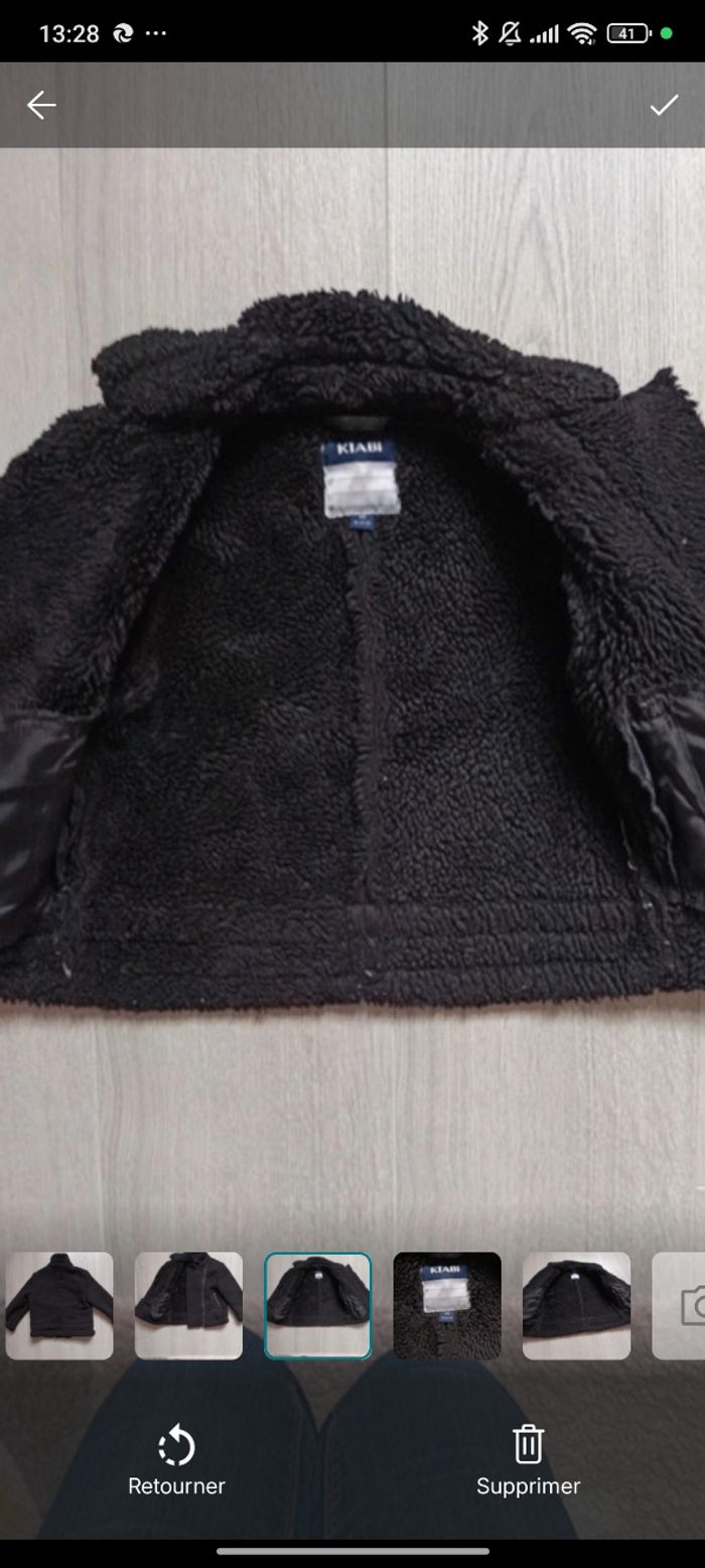 Manteau noir hiver chaud Kiabi fille 4 ans très bon état - photo numéro 5