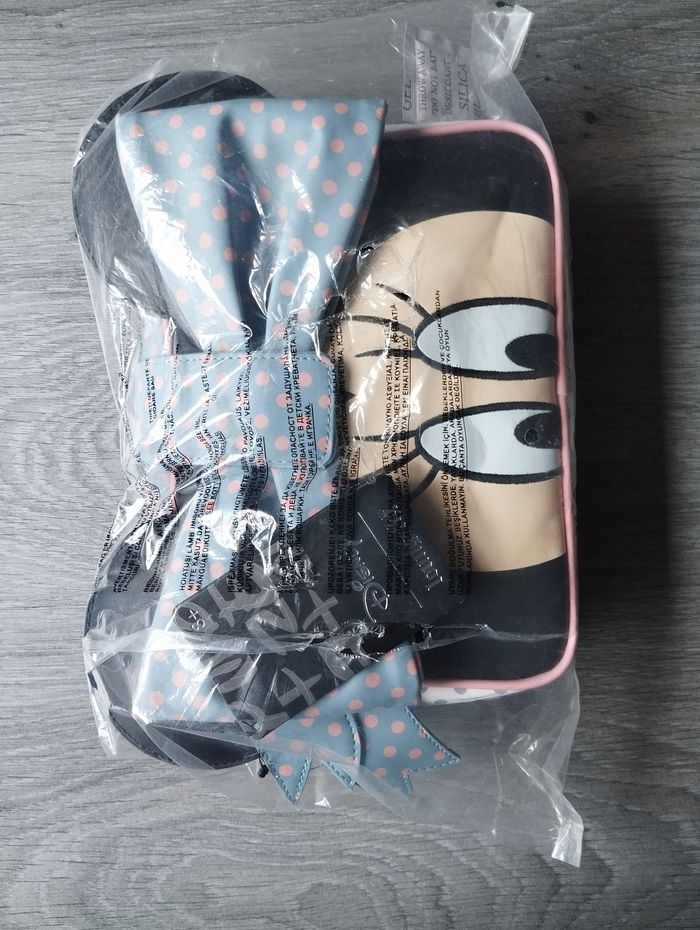 Minnie Mouse : Sac à bandoulière Loungefly - photo numéro 10