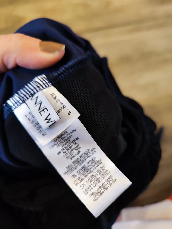 Maillot de bain une pièce bleu marine et blanc Anne Weyburn Taille 38 - photo numéro 3