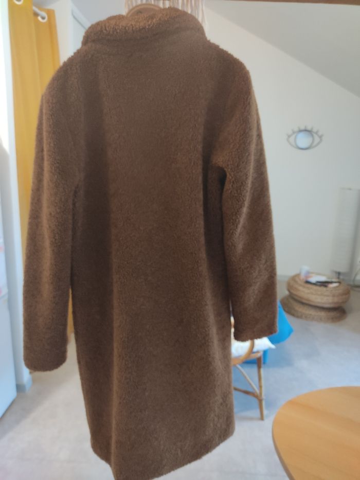 Manteau bouclettes - photo numéro 4