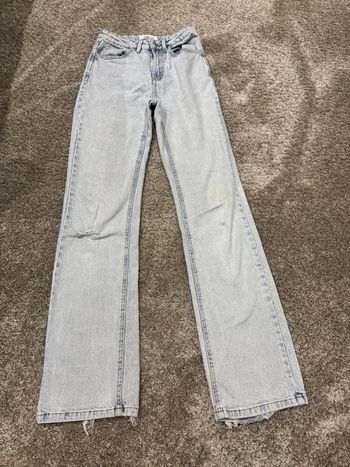 Jeans taille haute coupe droite 