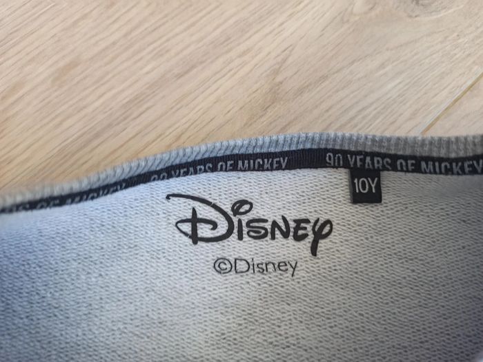 Sweat gris Mickey mouse Disney 10 ans - photo numéro 3