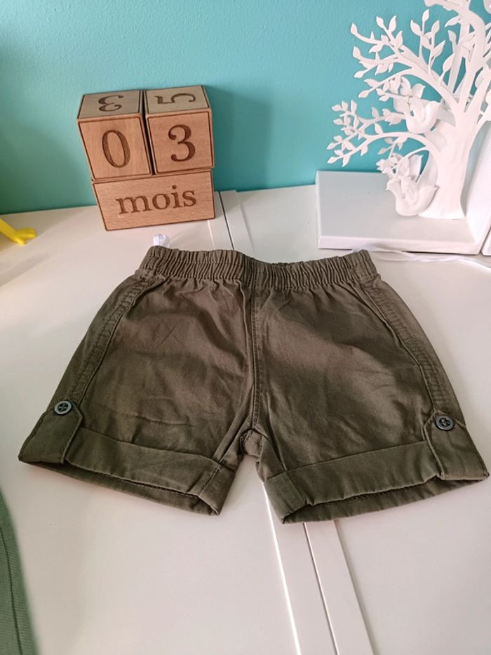 10 short taille 3 mois - photo numéro 8