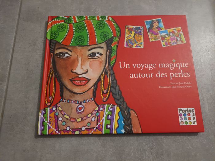 Livre un voyage autour des perles