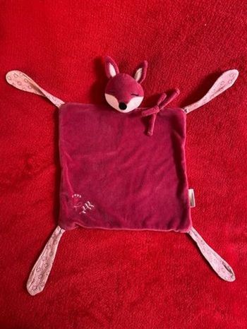 Vertbaudet doudou biche renard Noeud framboise 4 nouettes TTBE