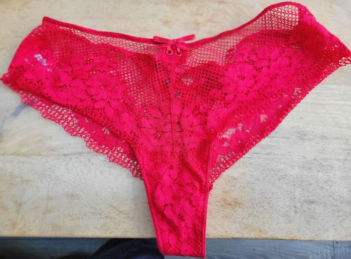 Lingerie soutien gorge et shorty - photo numéro 5