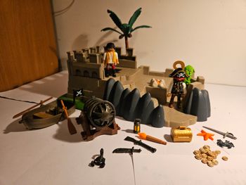 Ile des pirates Playmobil
