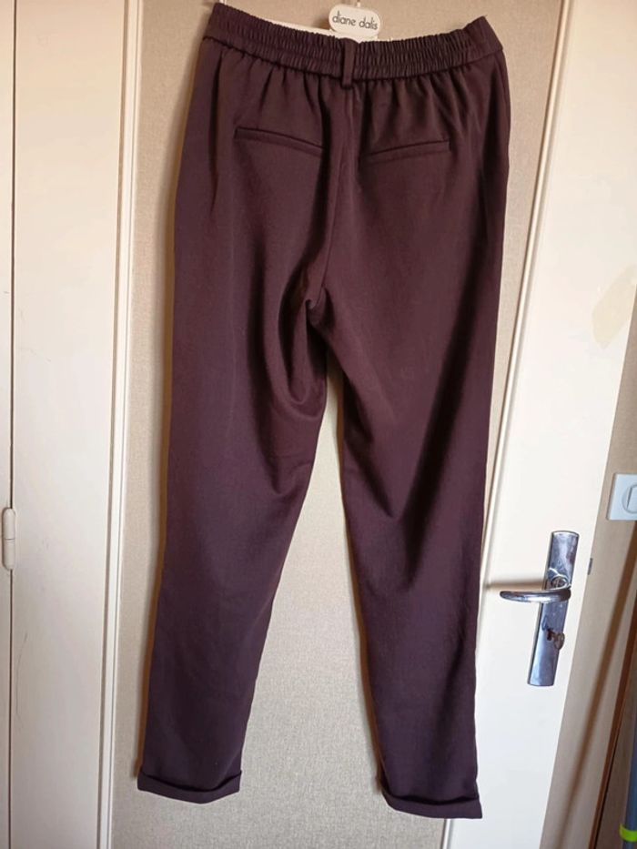 Pantalon . Marque Vero Moda. - photo numéro 3