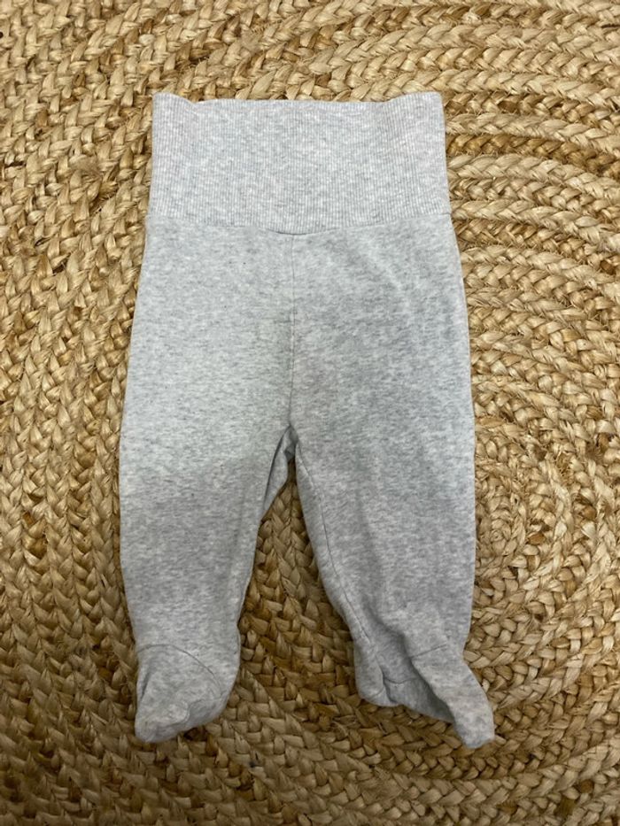 Lot de 7 pièces Kiabi et H&M taille 1 mois - photo numéro 6