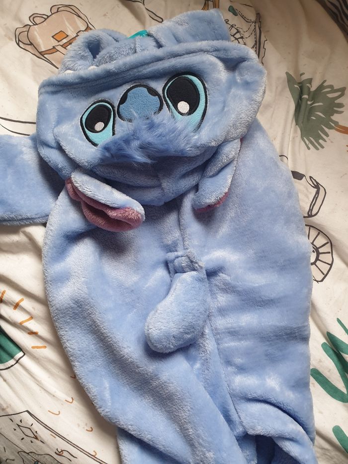 Combinaison Stitch Disney 4ans - photo numéro 3