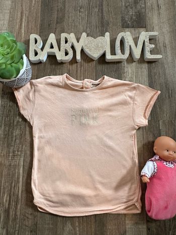 - Tee shirt Kiabi (F) - 36 mois - bon état, petite tache