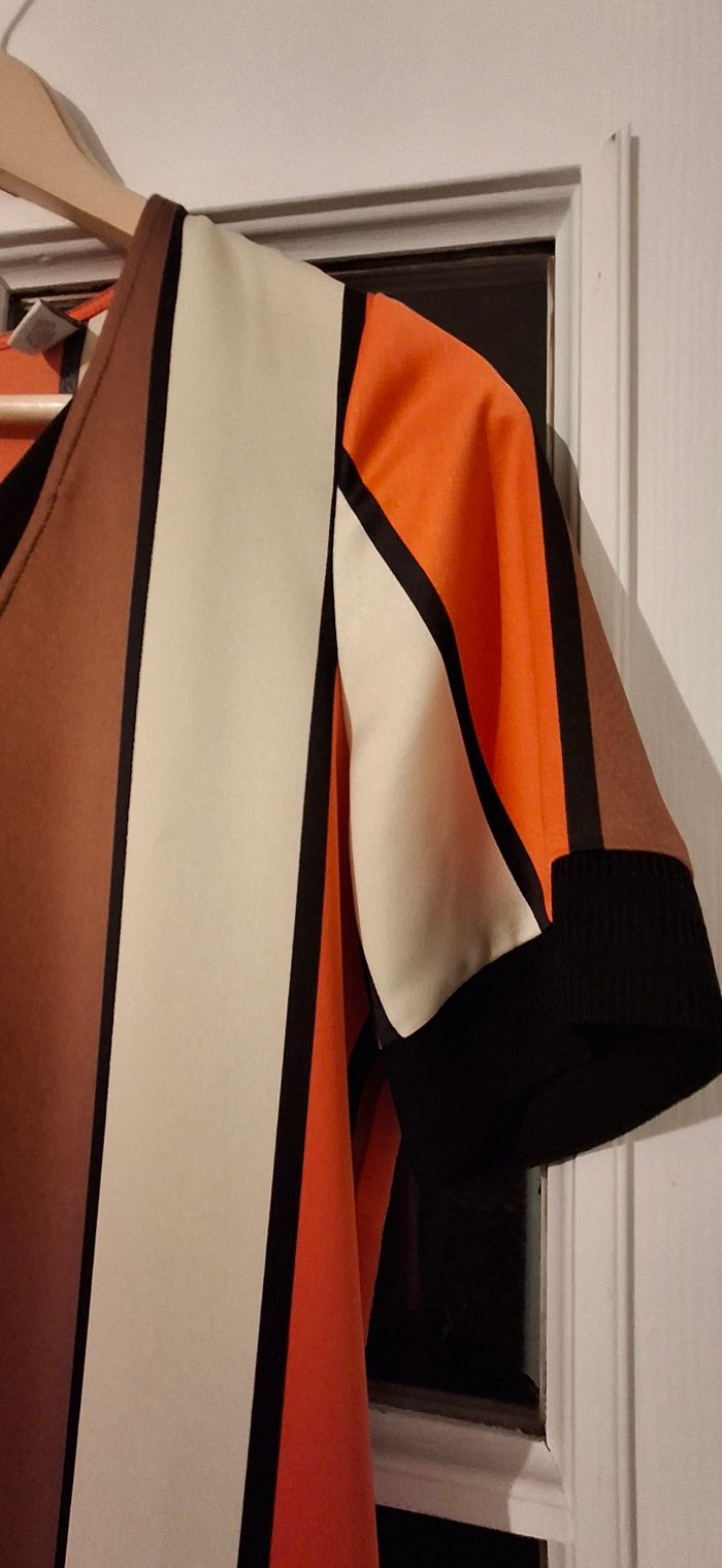 Robe élégante - photo numéro 2