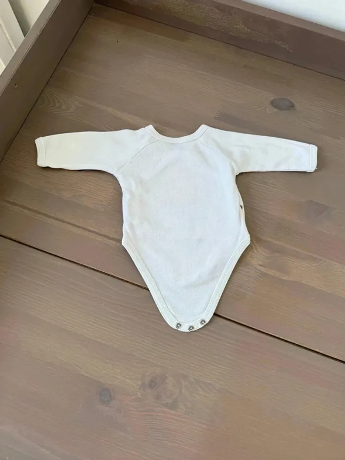 Body manches longues Vertbaudet taille 1 mois unisexe - Blanc avec motif écureuil - État parfait - photo numéro 3