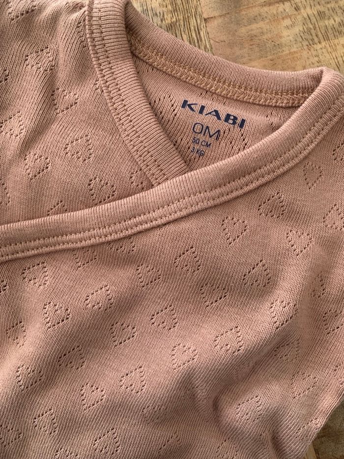 Lot de 3 bodys 0M - photo numéro 2