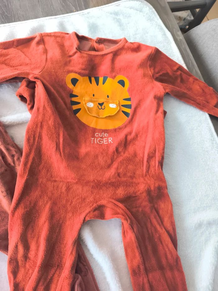 Lot 2 pyjamas 18 mois - photo numéro 2