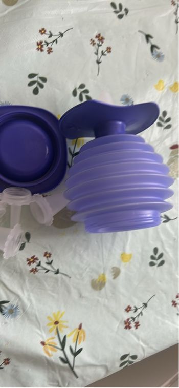 Tupperware 