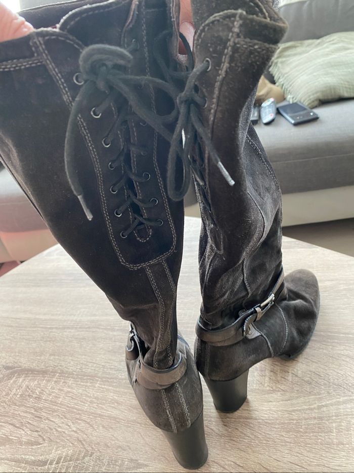 Bottes cuir et nubuck gris Nero Giardini - photo numéro 4