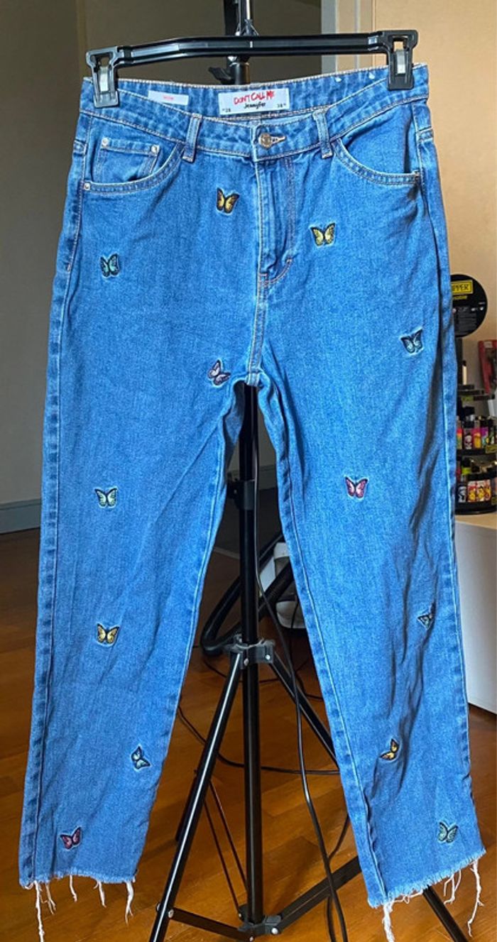 Pantalon mom papillon
