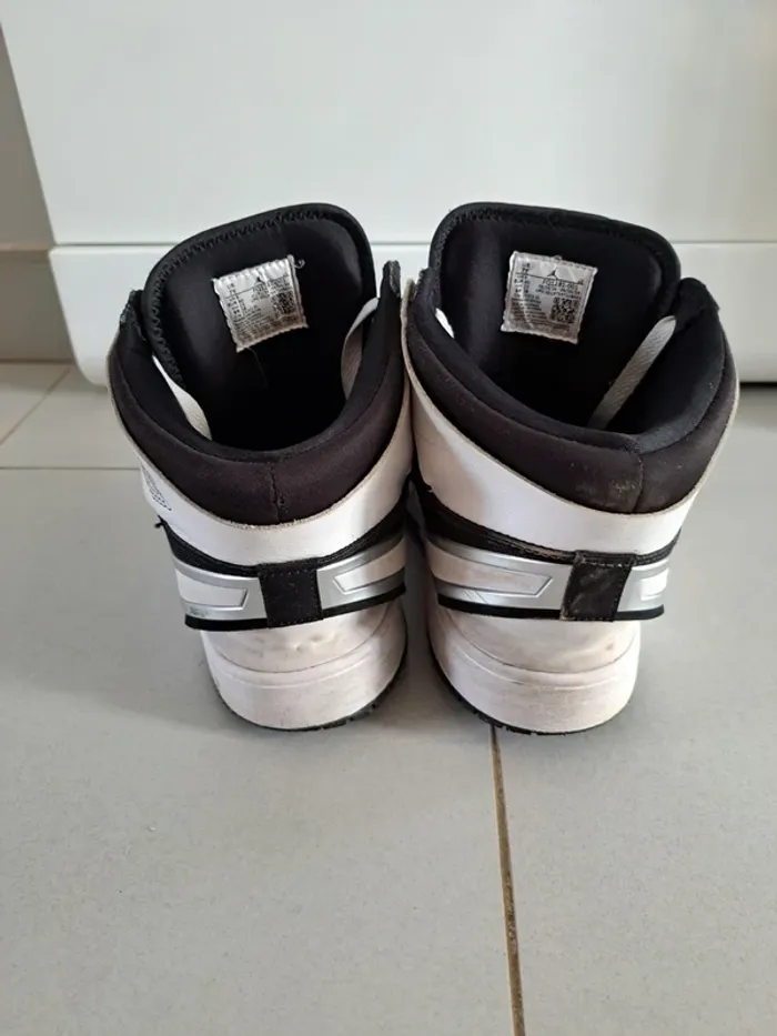 Air jordan montantes p.40 - photo numéro 3