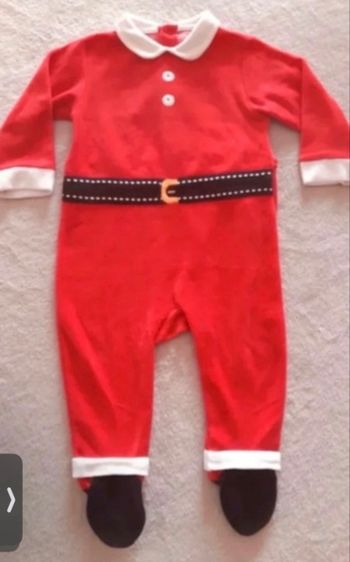 Pyjama une pièce Hiver garçon thème  Noël TRÈS BON ÉTAT taille 18 mois couleur rouge