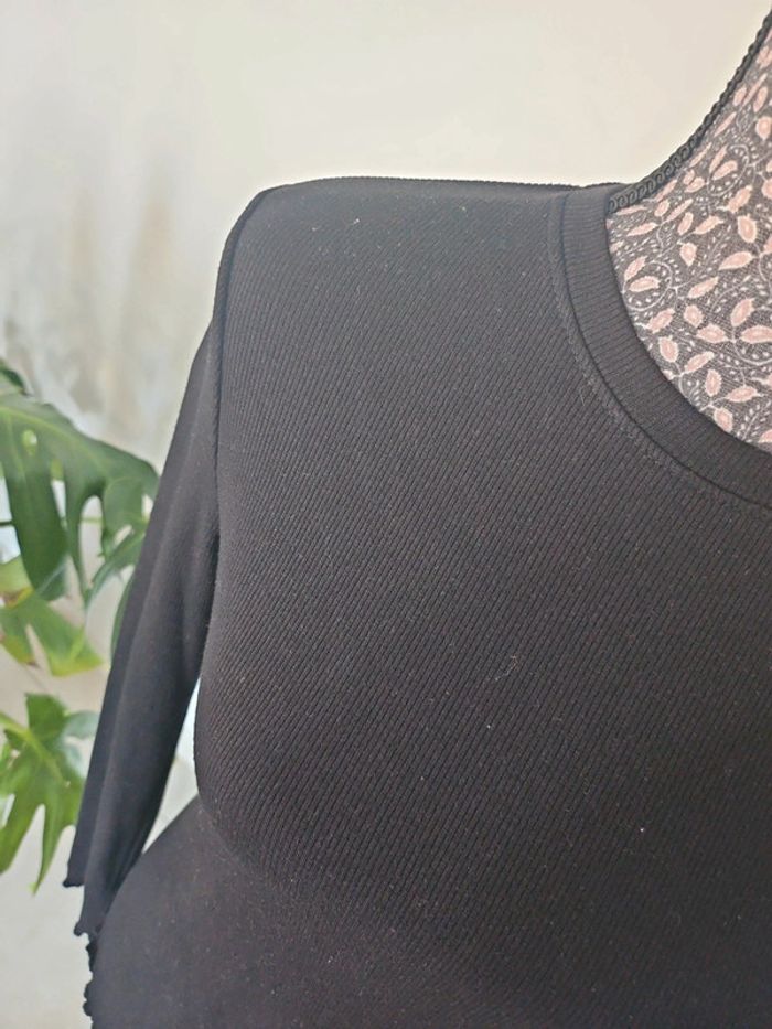 T-shirt marque Jennyfer - photo numéro 2