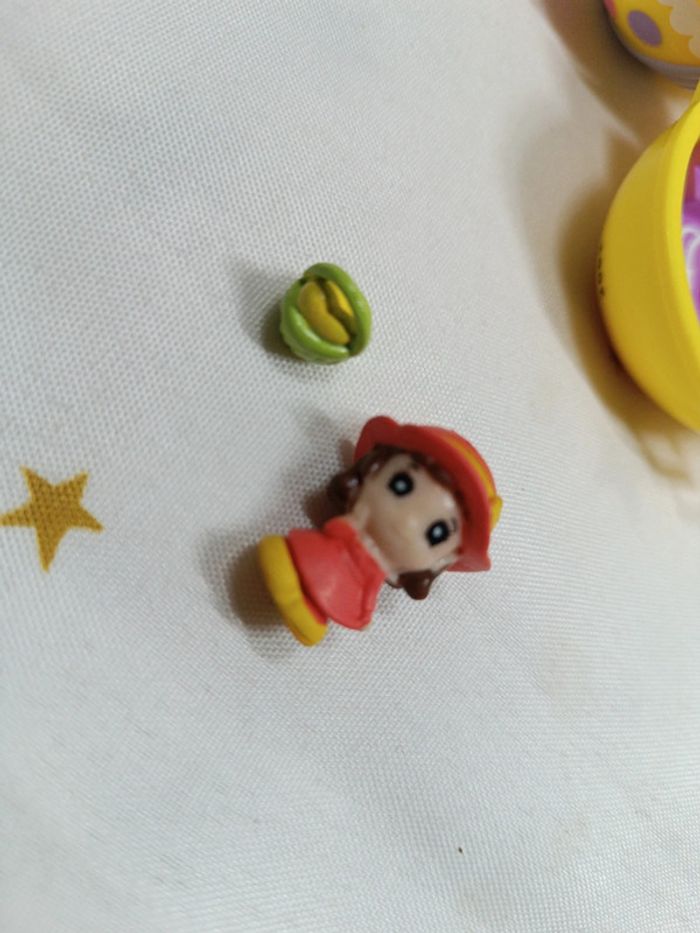 2001 treats Polly pocket easter friandise mattel chasse Oeuf Pâques bluebird jaune yellow panier egg - photo numéro 7