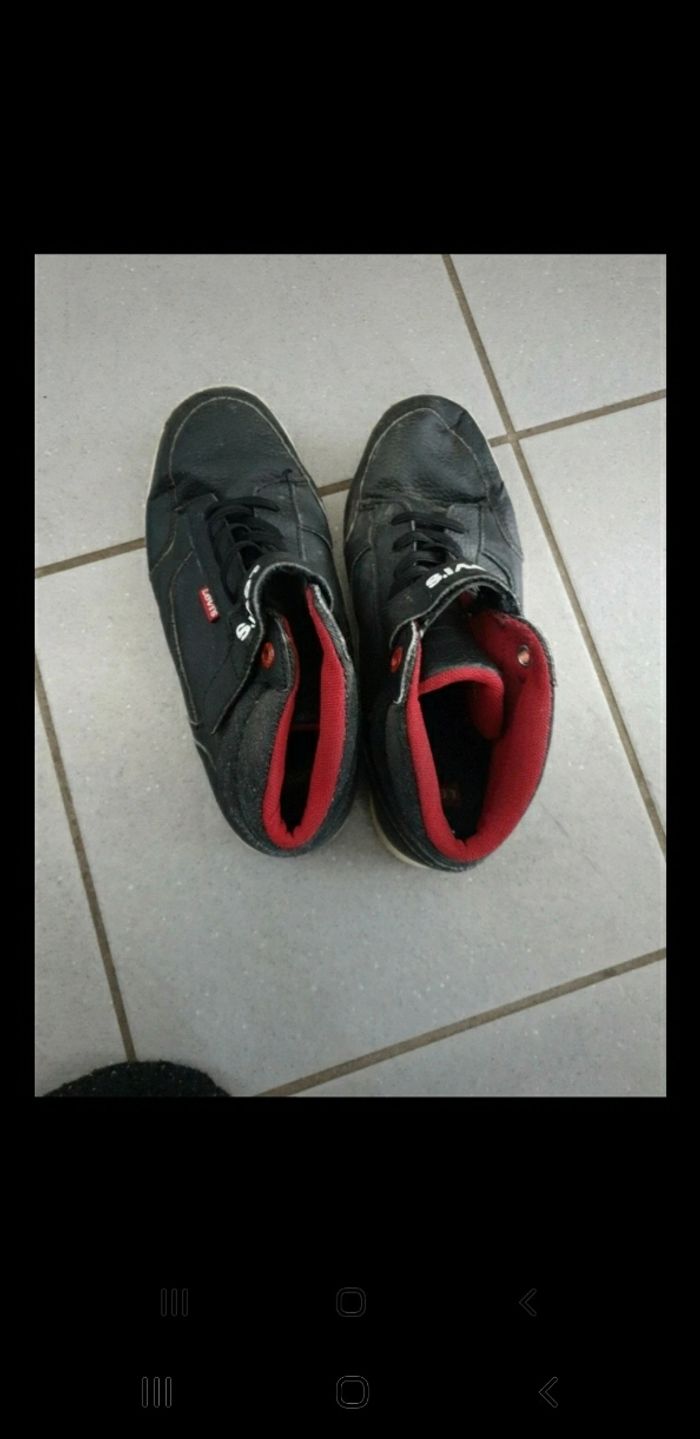 Baskets montantes scratchs levis 38 - photo numéro 5