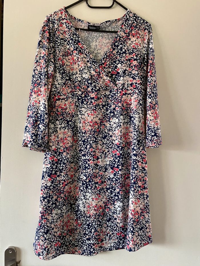 Robe Janina Taille 38 = FR 40