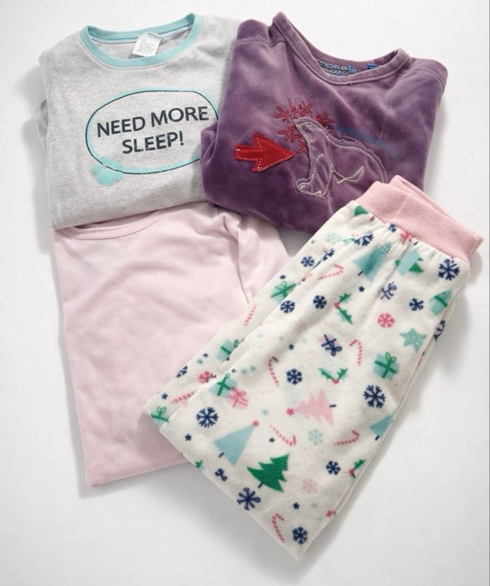 Lot 28 vêtements fille 8 ans - photo numéro 5