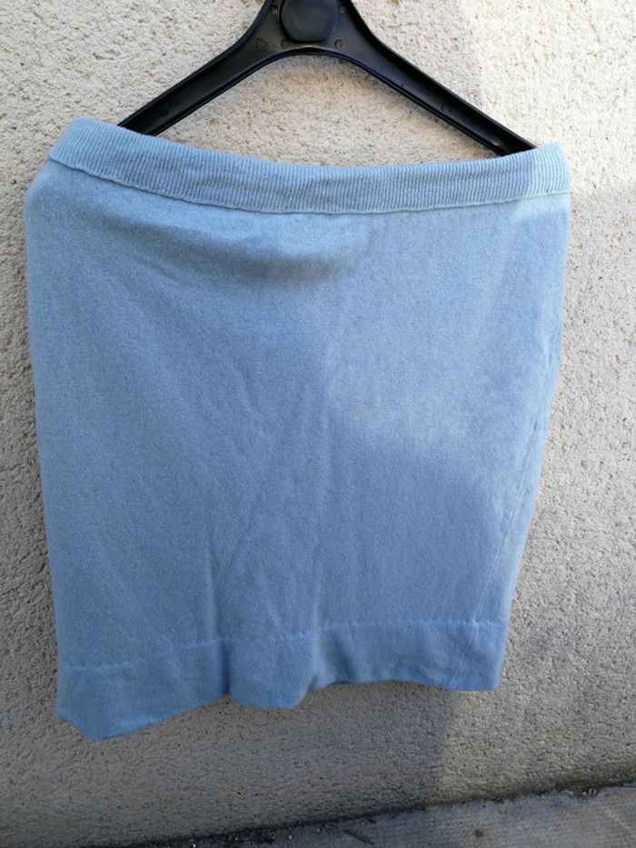 Jupe droite bleu claire en laine