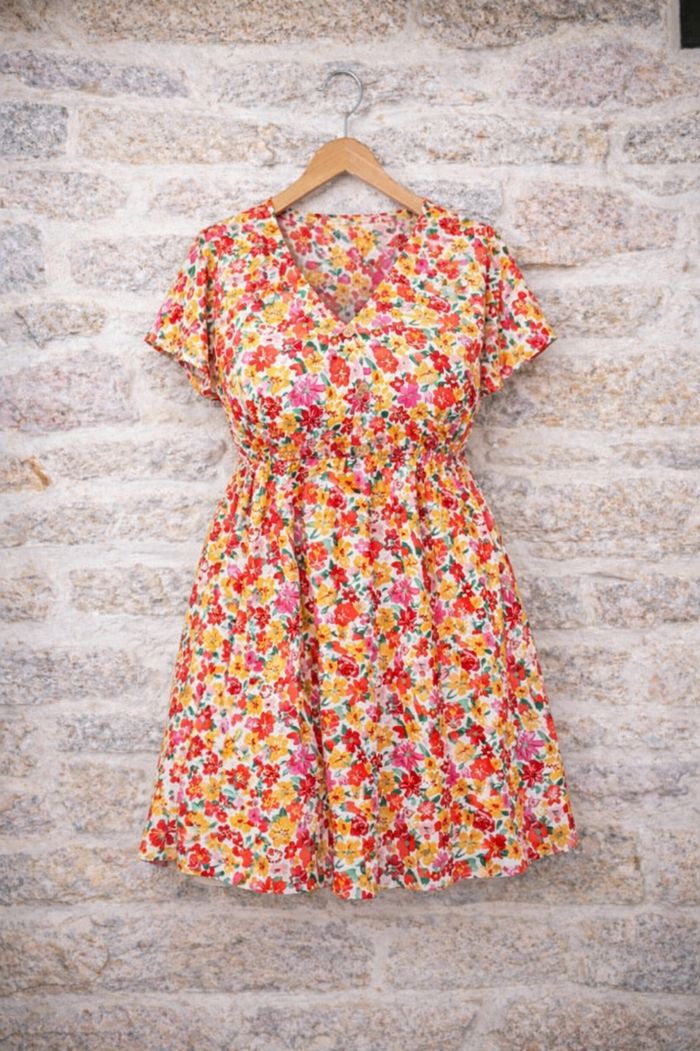 Robe fleurie éclatante Femme taille 54 marque Missguided 💍 - photo numéro 7