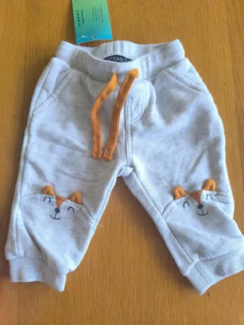 306859 jogging gris garçon 6 mois in extenso