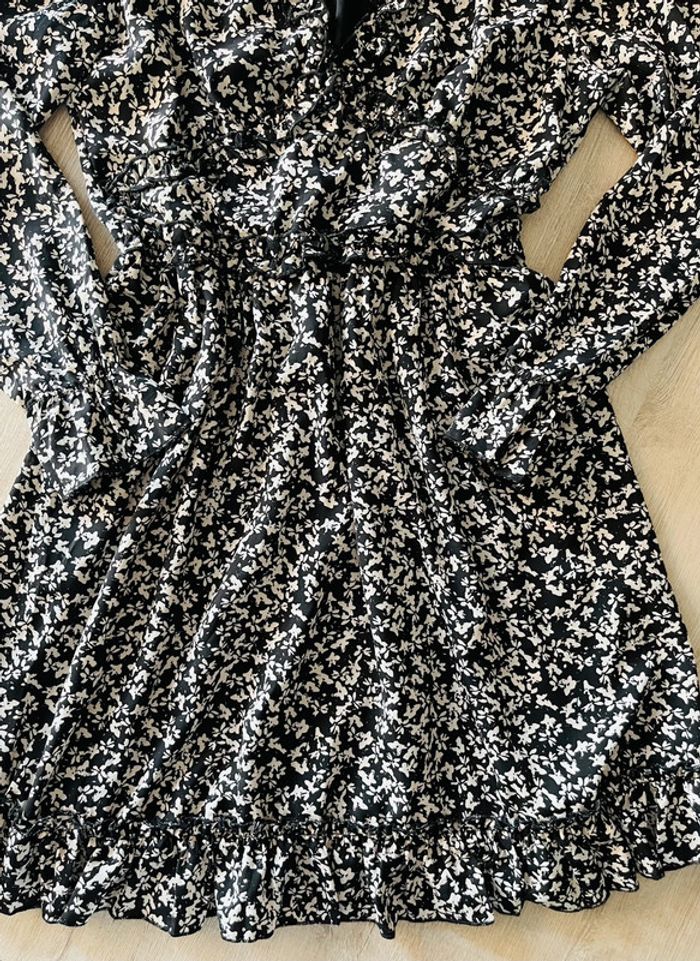 Robe motif femme edji - photo numéro 3
