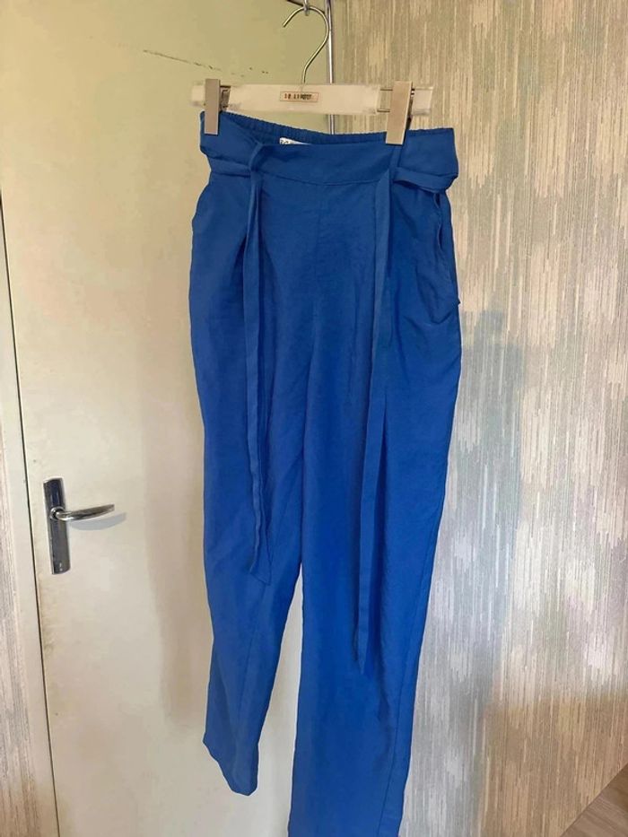 Pantalon fin taille 38 marque u collection• - photo numéro 2